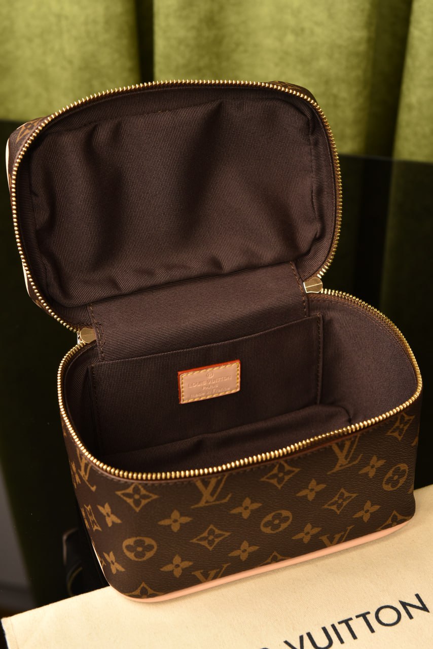 '- Nice Mini Toiletry