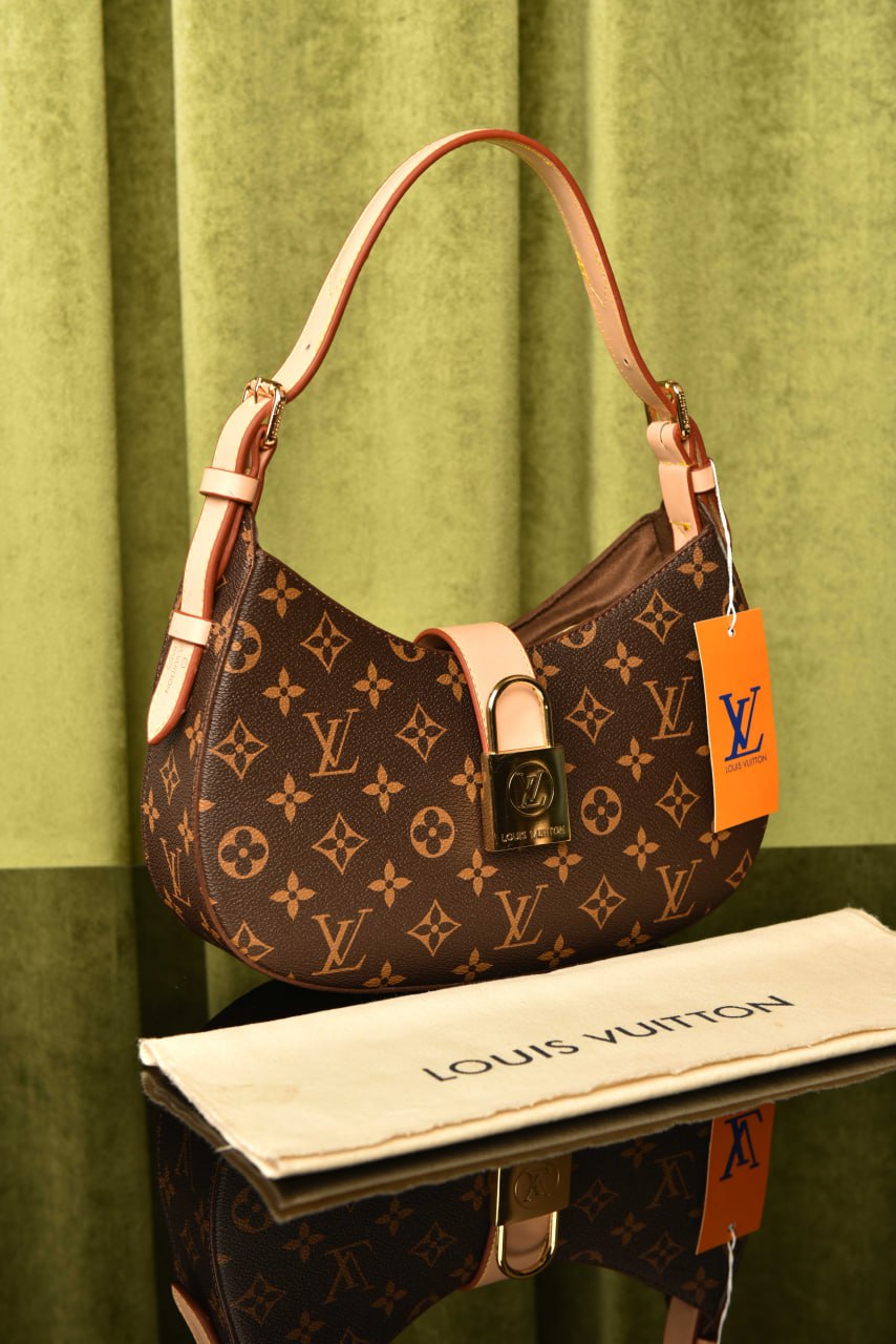 '- Low Key Shoulder Bag