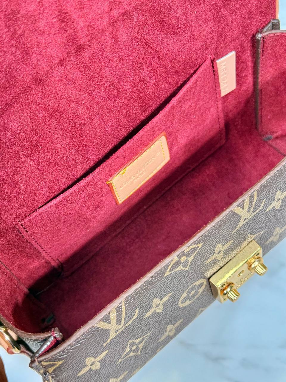 Pochette Camille