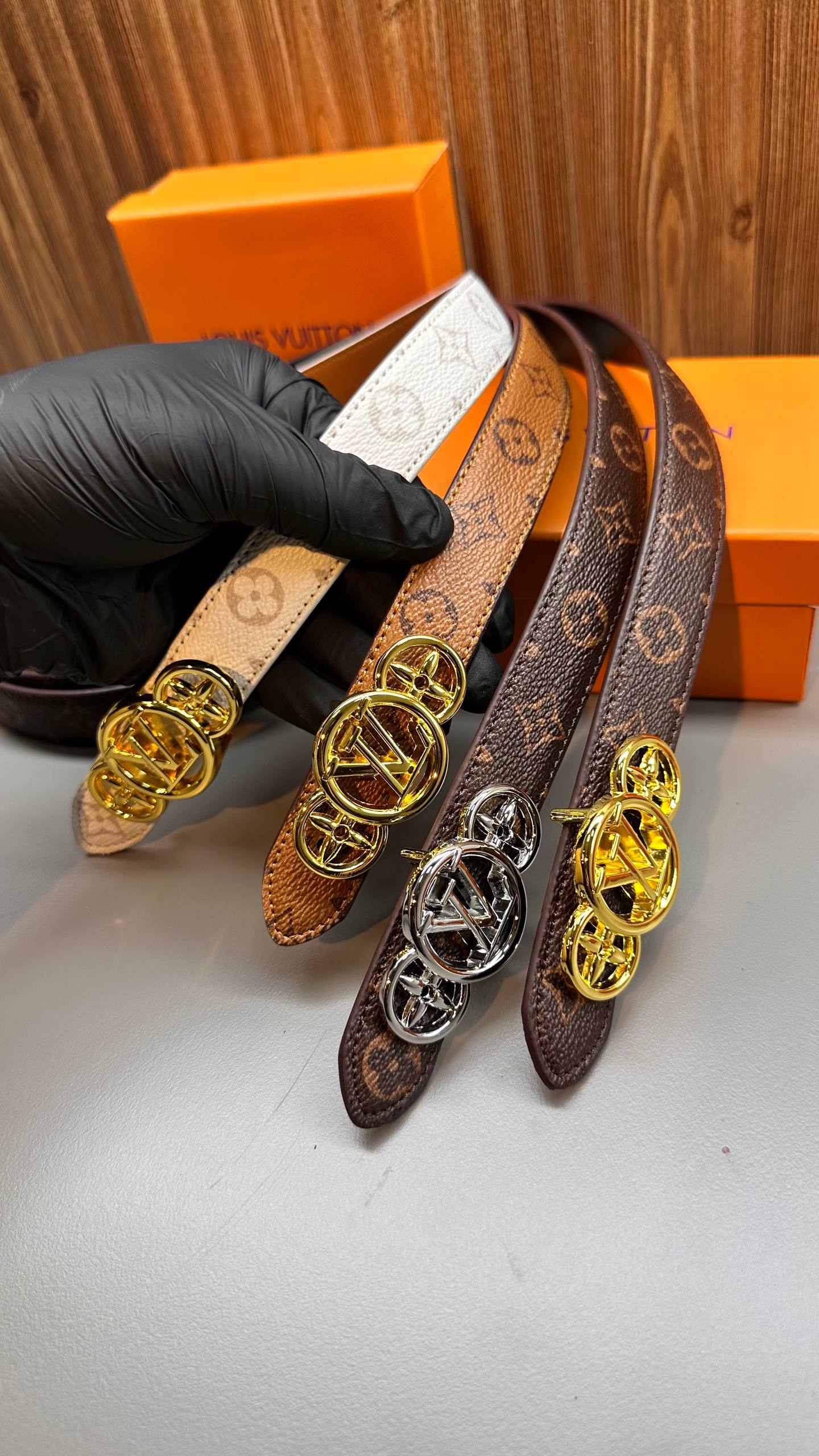 '- Steel Buckle Belt