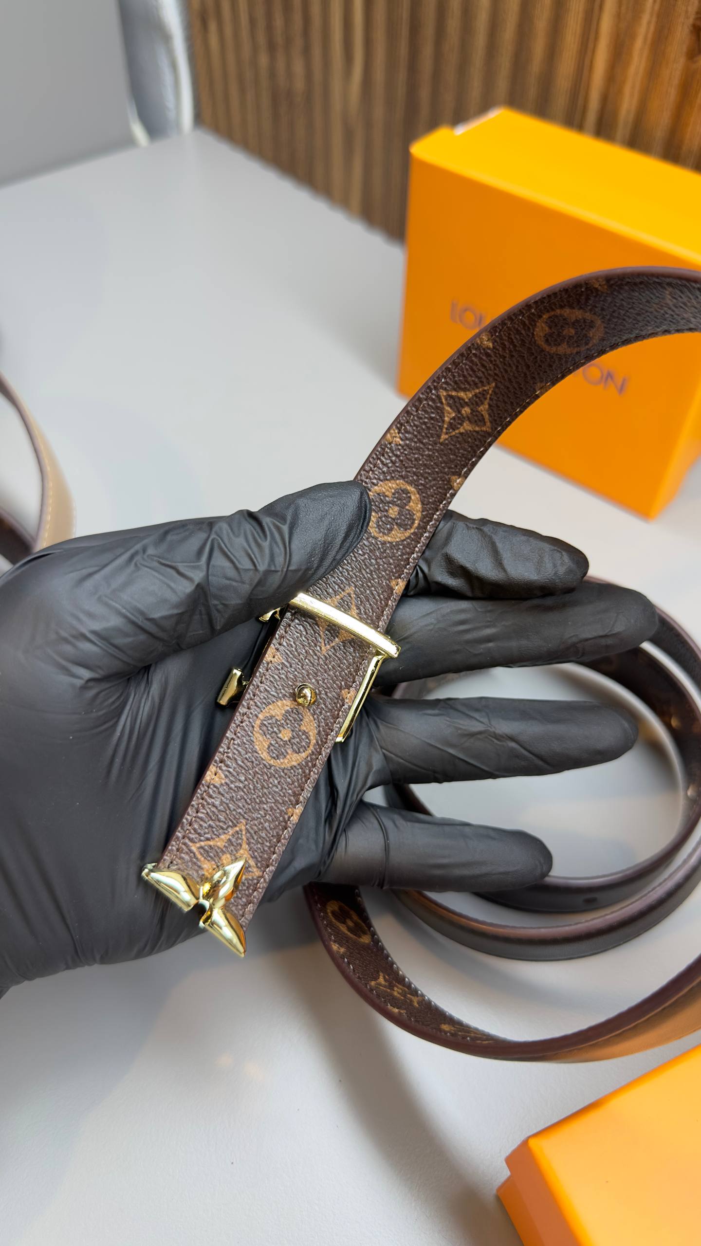 '- Belt