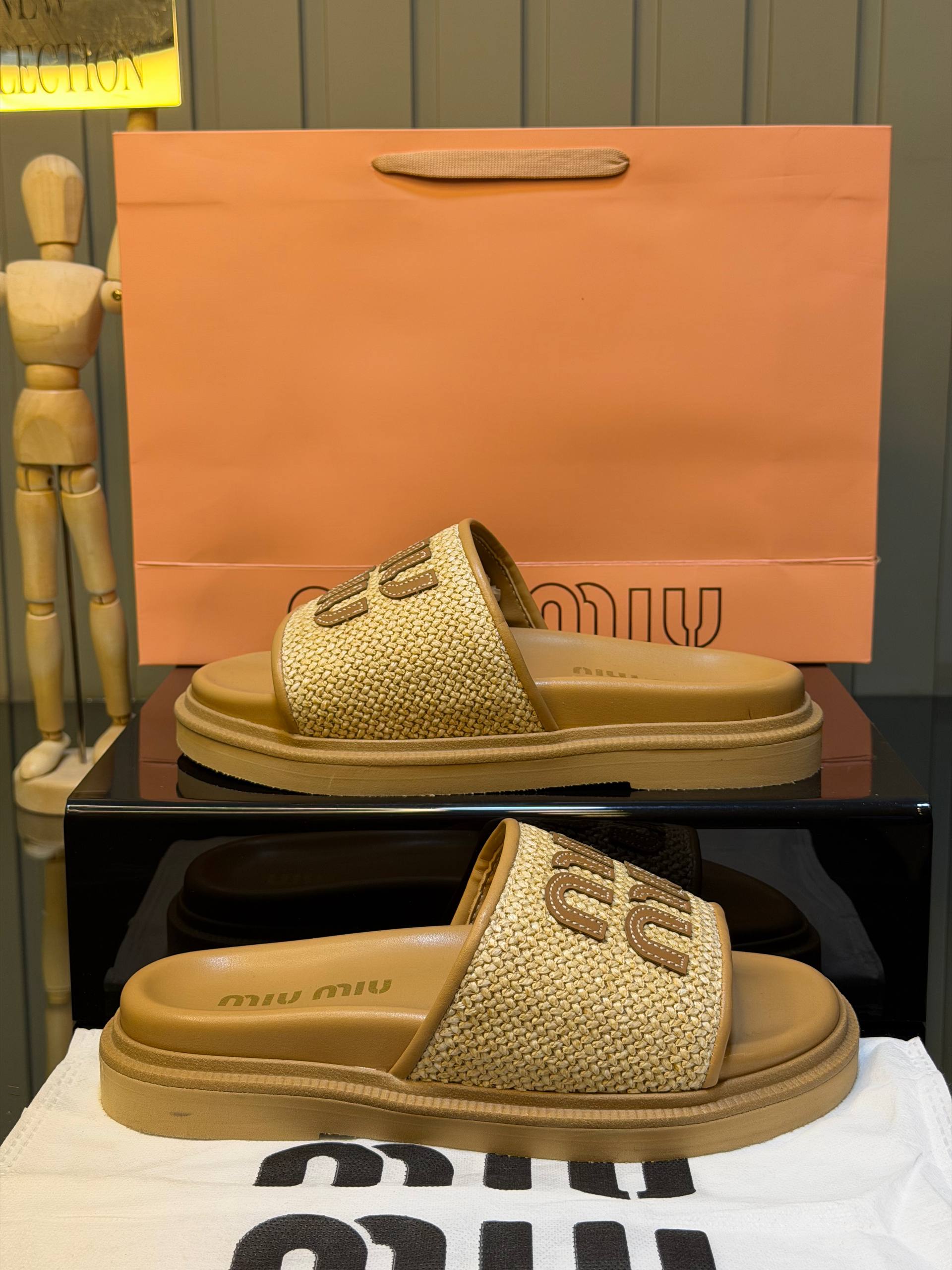 MM - Slipper