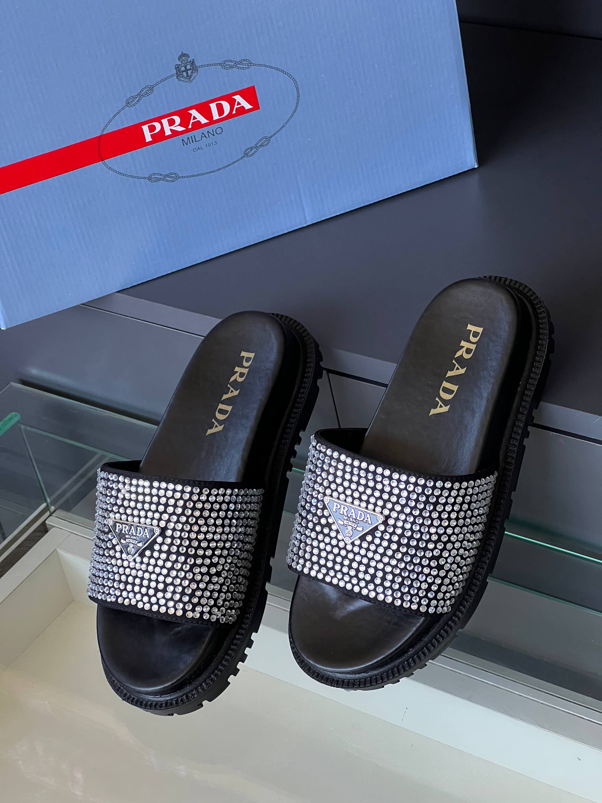 P-Summer Slipper