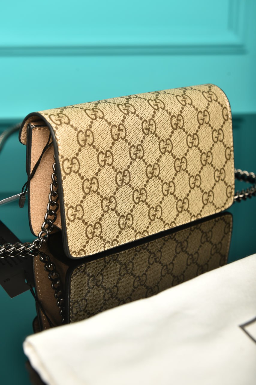 '-Dionysus Super Mini
