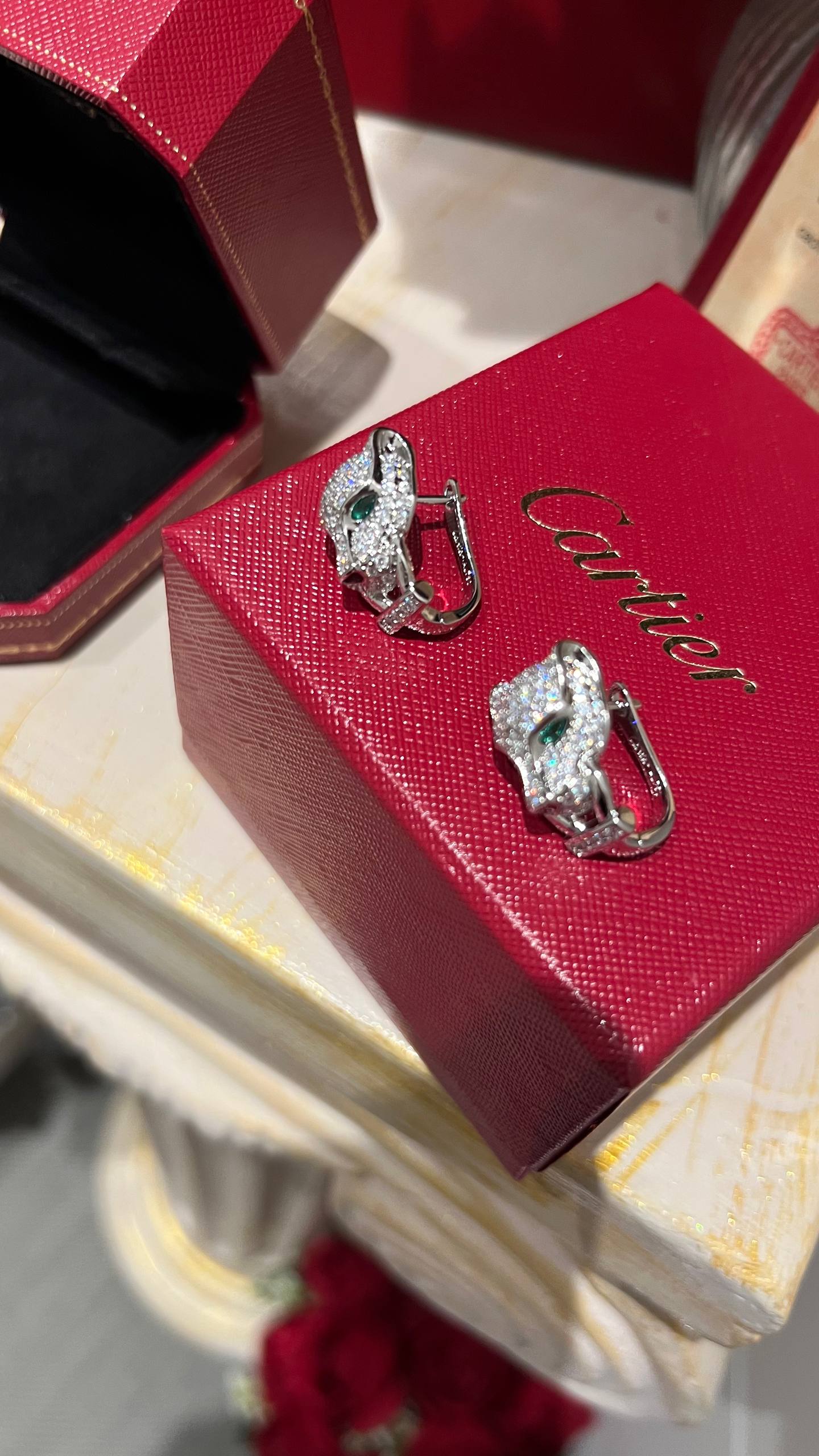C -Earing