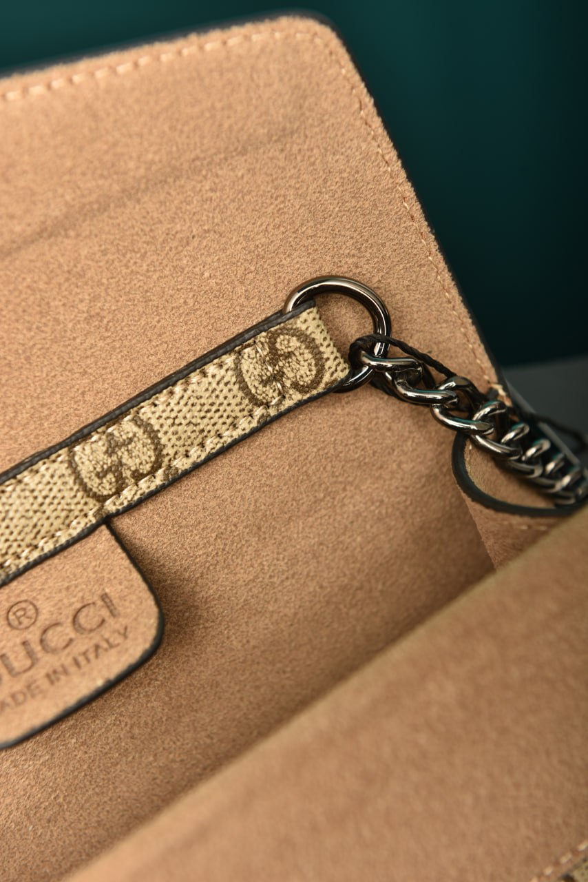 '-Dionysus Super Mini