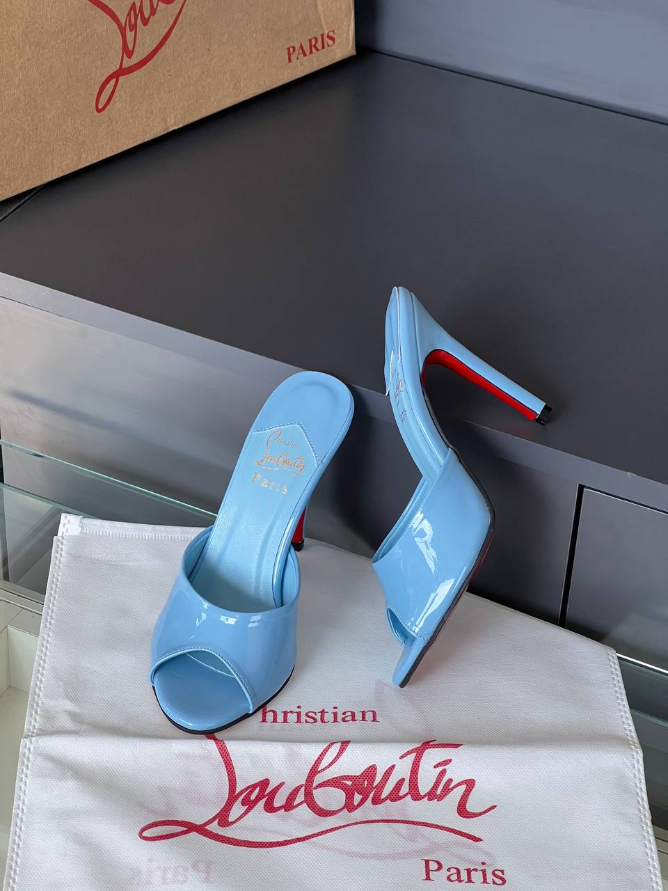 CL - Shoes