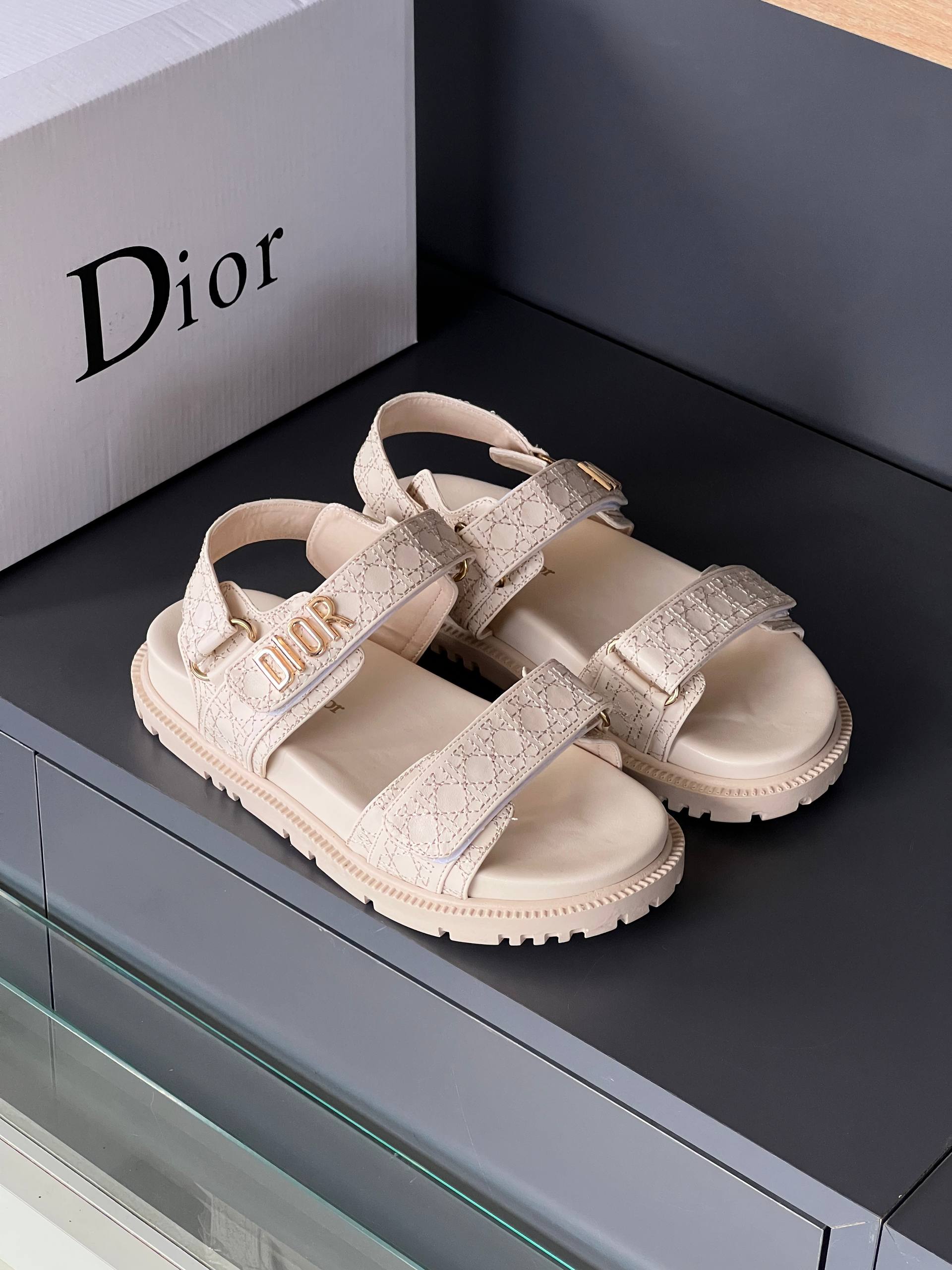 D - Sandals