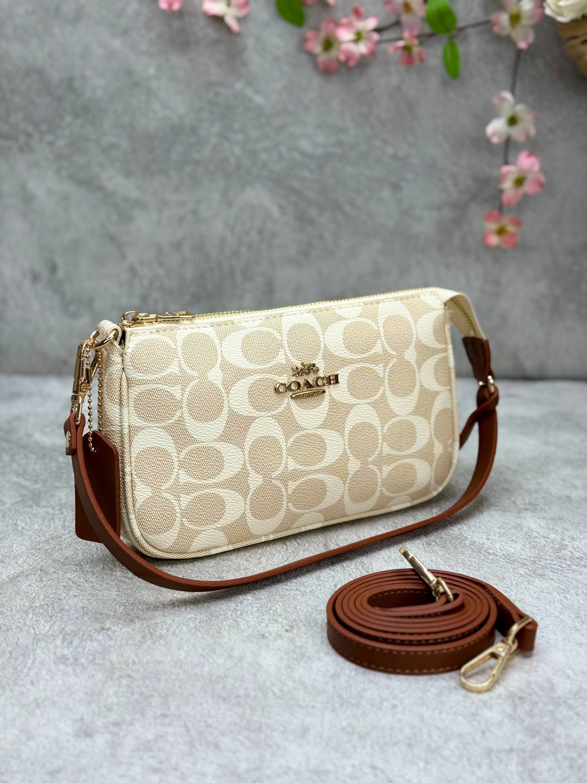 'C -Pochette Accessoires