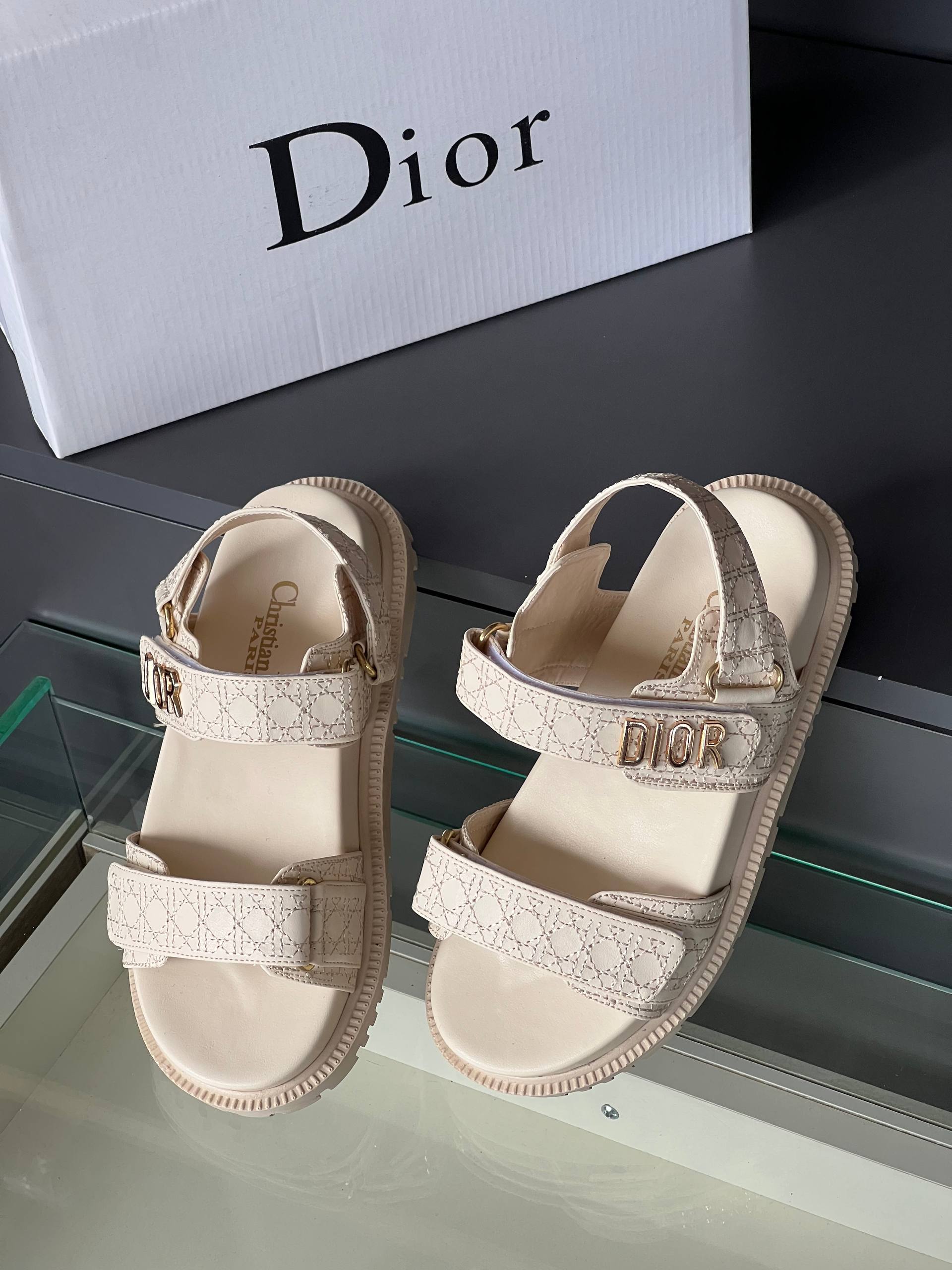 D - Sandals