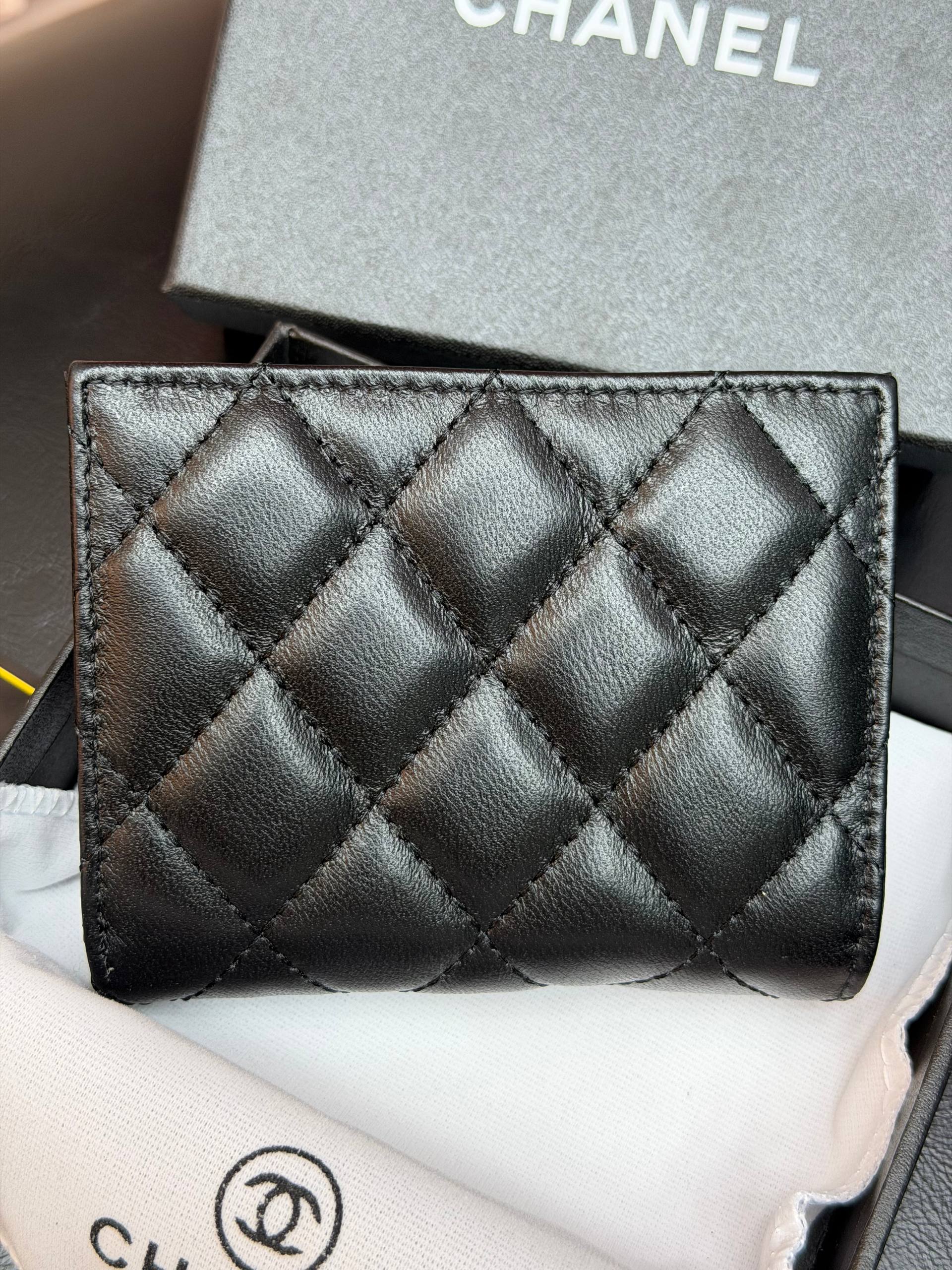 'C- Wallet