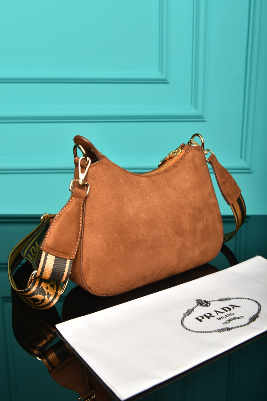 'P-Small Leather Shoulder Ba