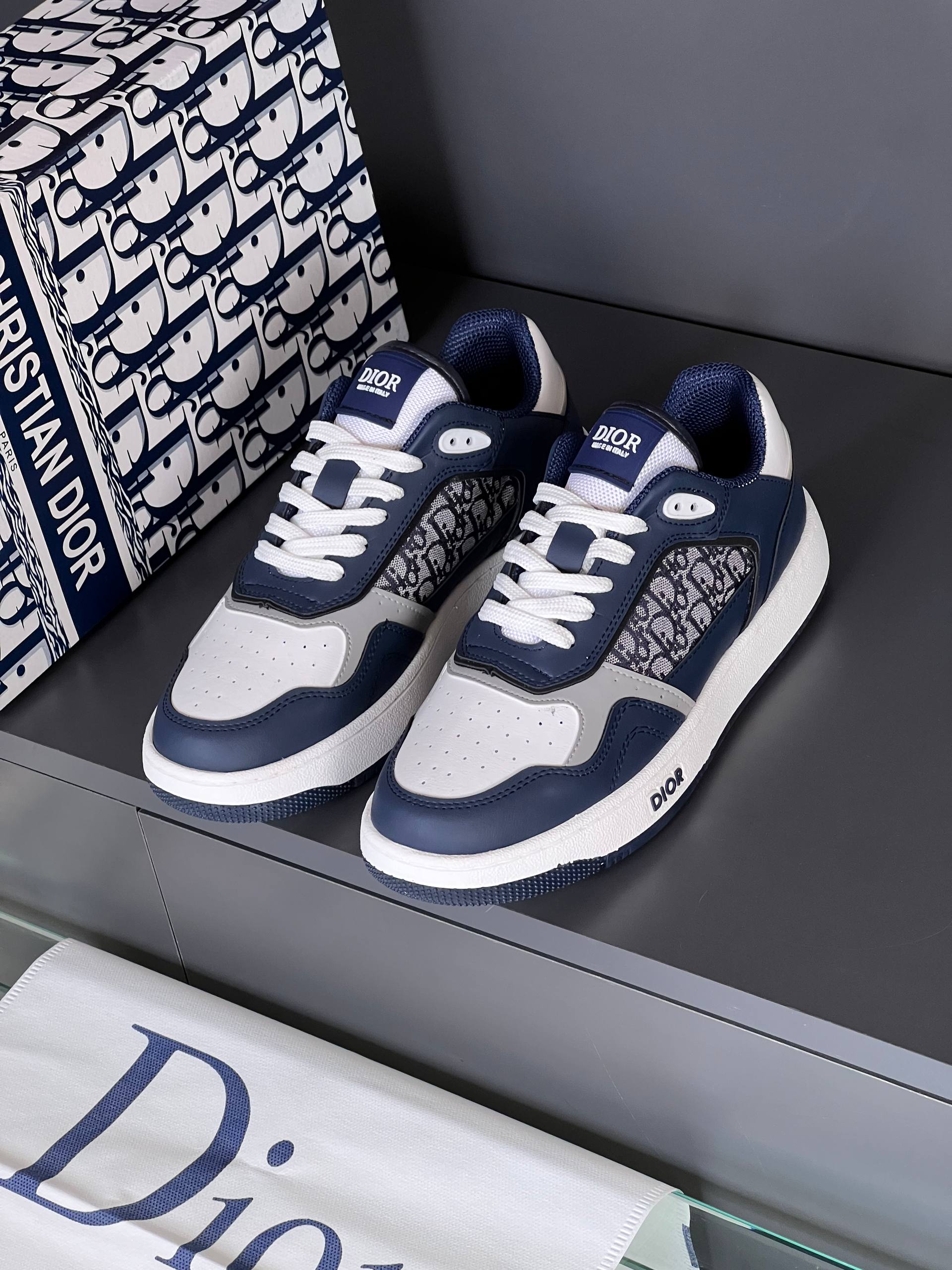 'C - Man Shoes