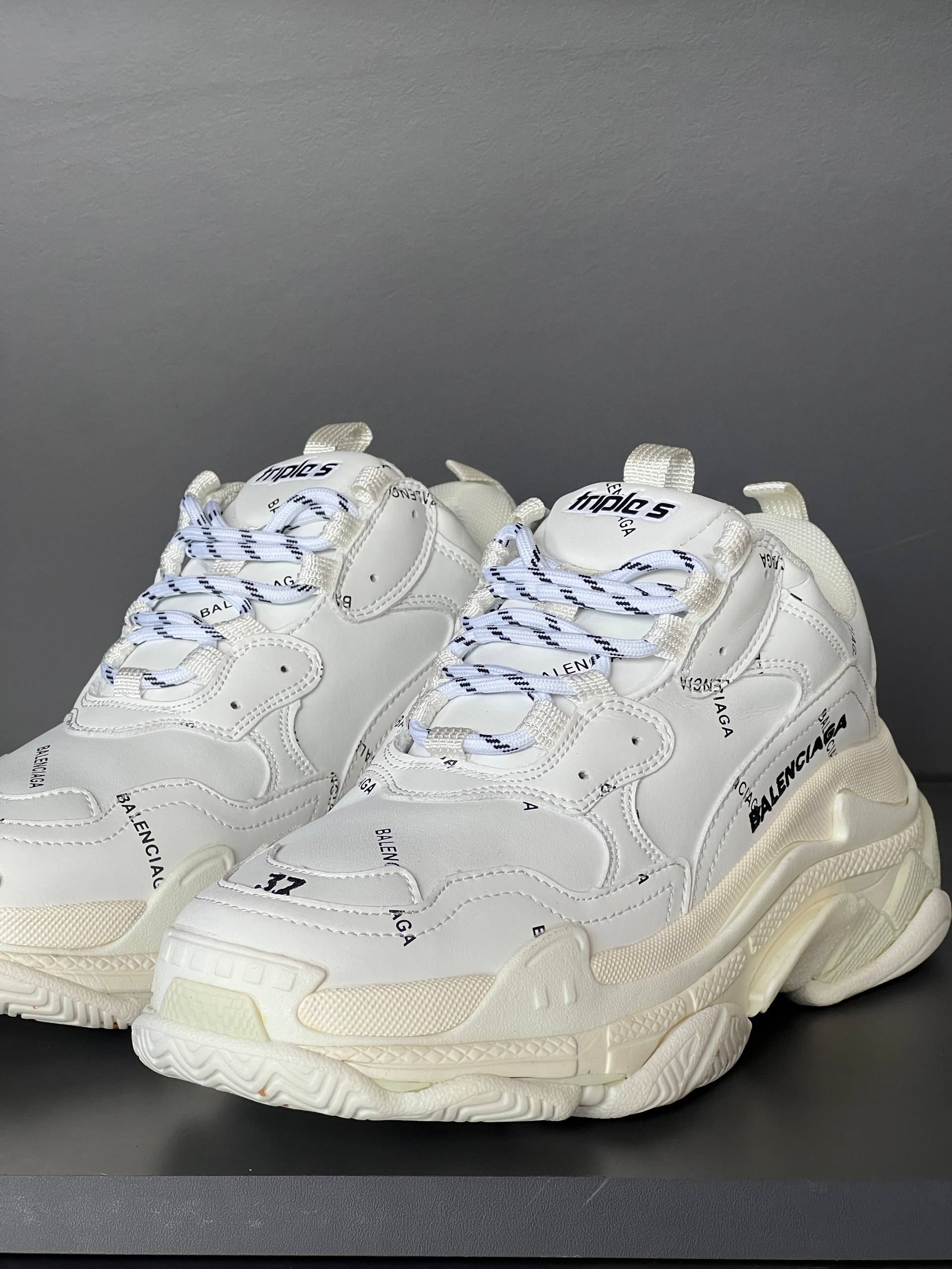 'B - Man Shoes