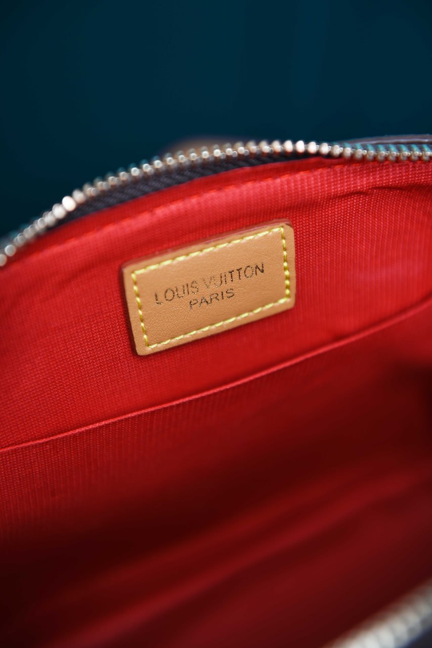 Alma Trunk BB