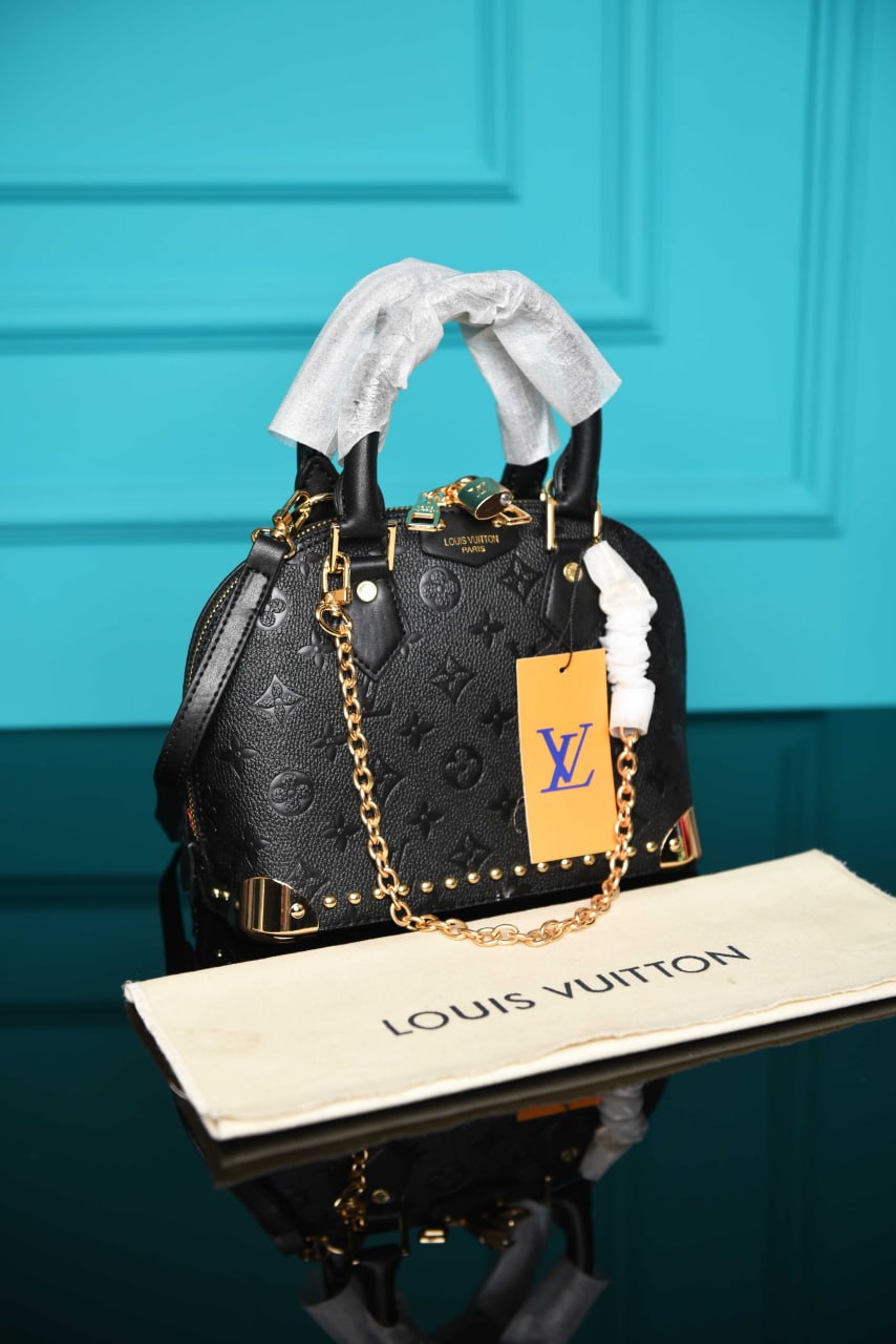 Alma Trunk BB