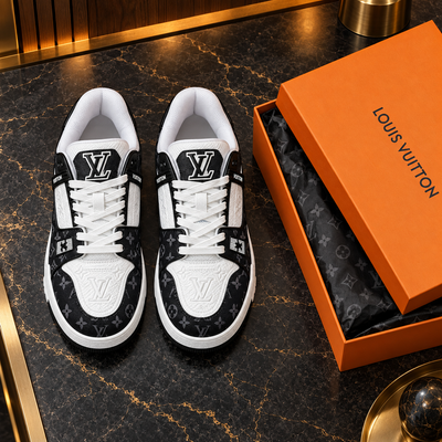 L - Man Shoes (Black)