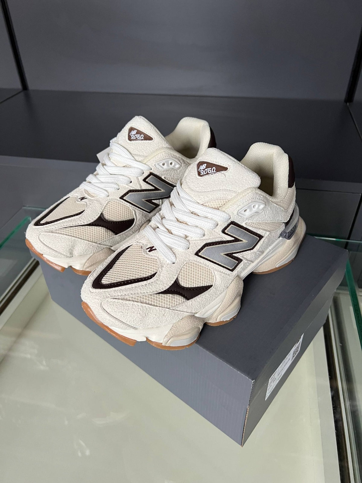 2  Shoes