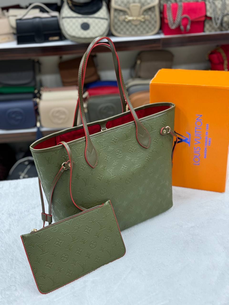 '- Neverfull (Large)