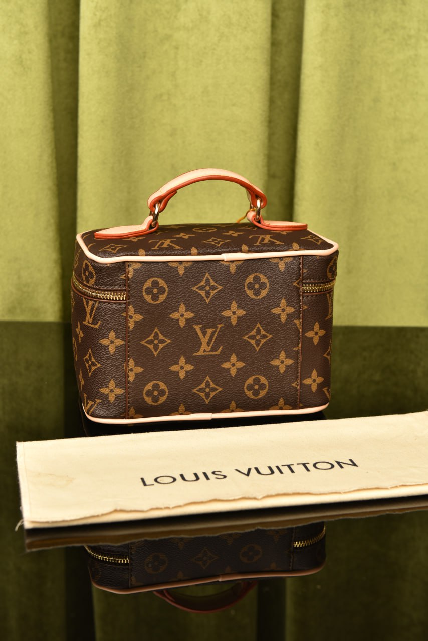 '- Nice Mini Toiletry