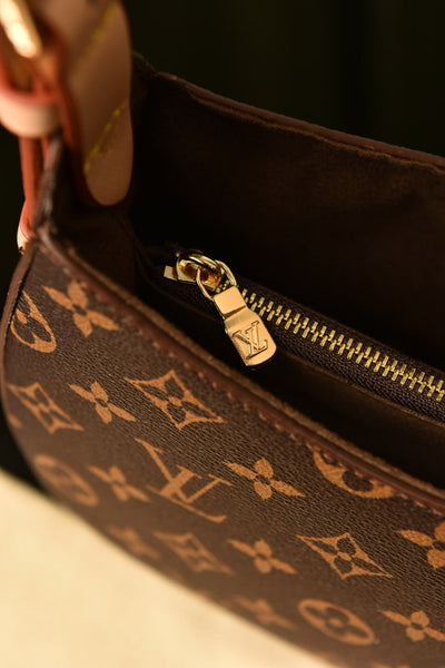 '- Low Key Shoulder Bag