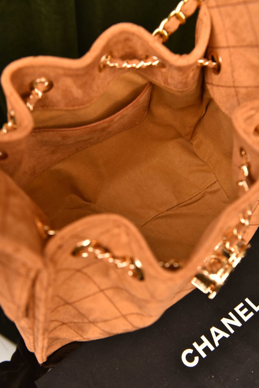 25 Small Suede