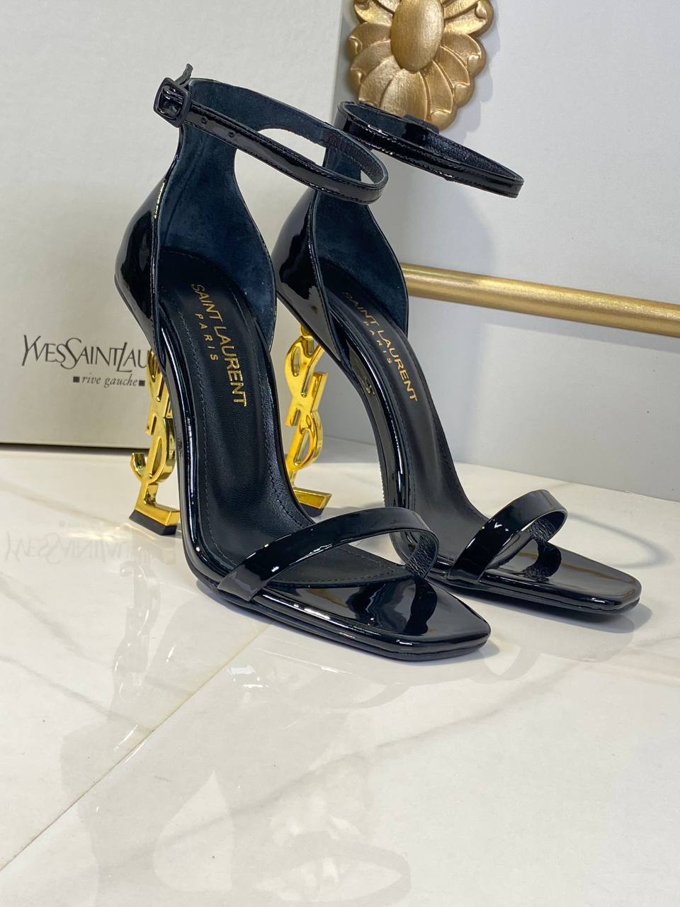 '- High Heels