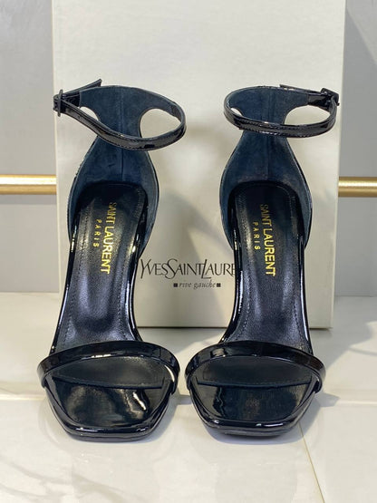'- High Heels