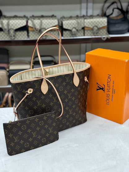 '- Neverfull (Classic)