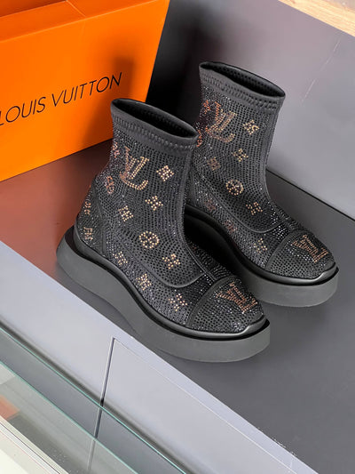 '- Conv Shoes