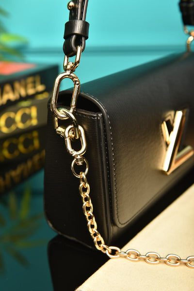 '- Twist West Bag