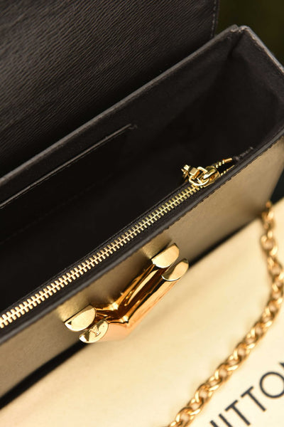 '- Twist West Bag