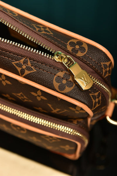 '- Nil Crossbody