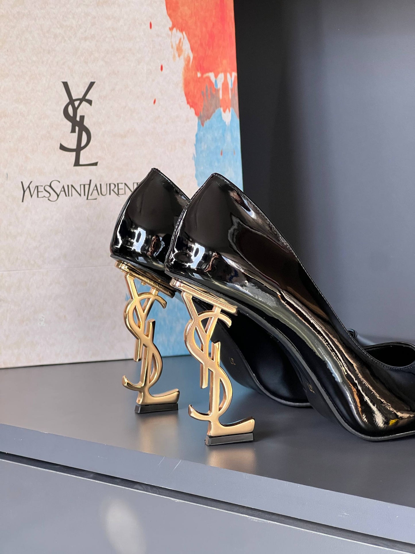 '- High Heels