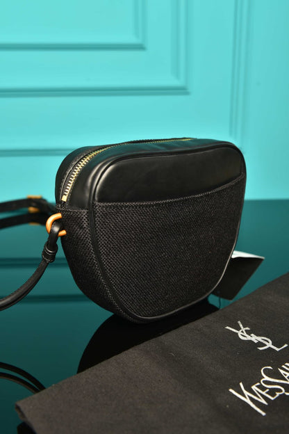 '- Le 5 A 7 Hobo Bag In Smooth Leather