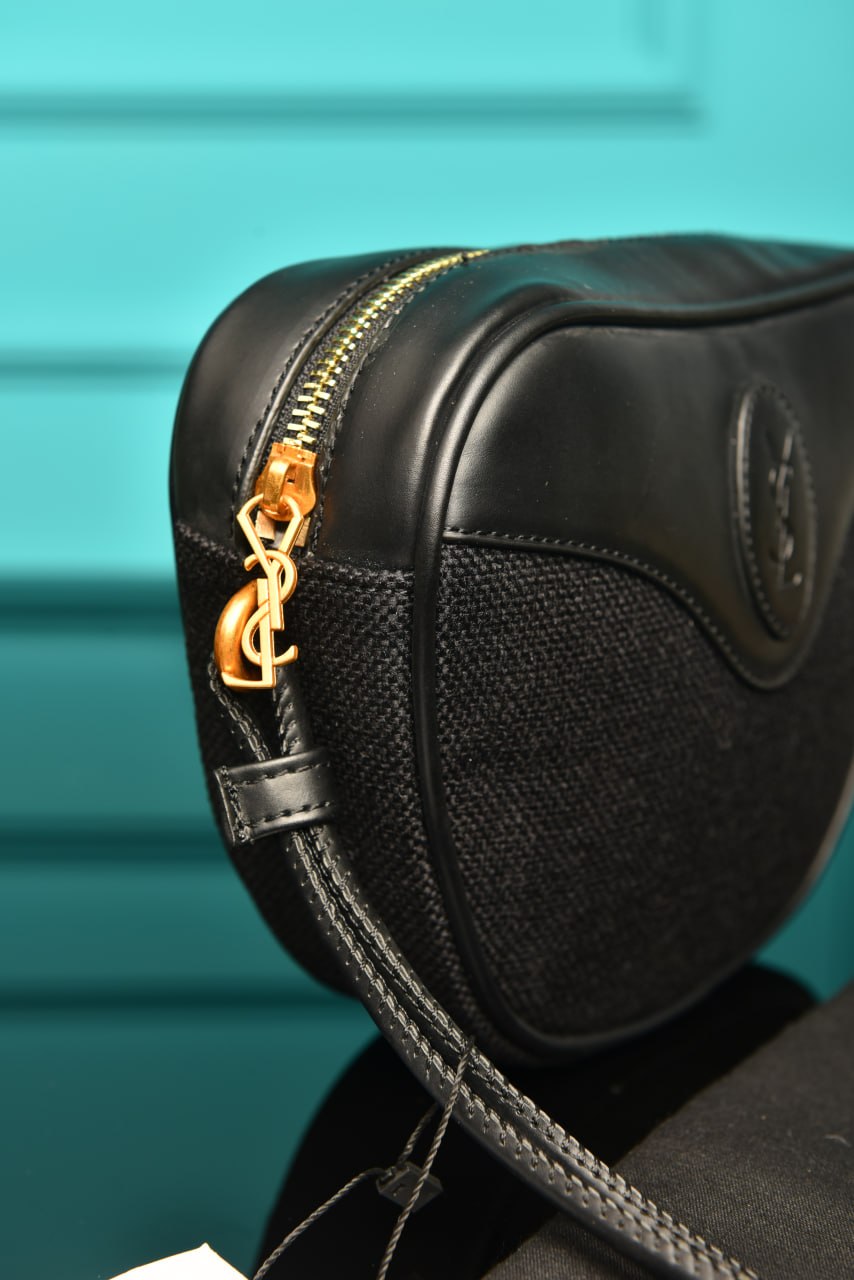 '- Le 5 A 7 Hobo Bag In Smooth Leather