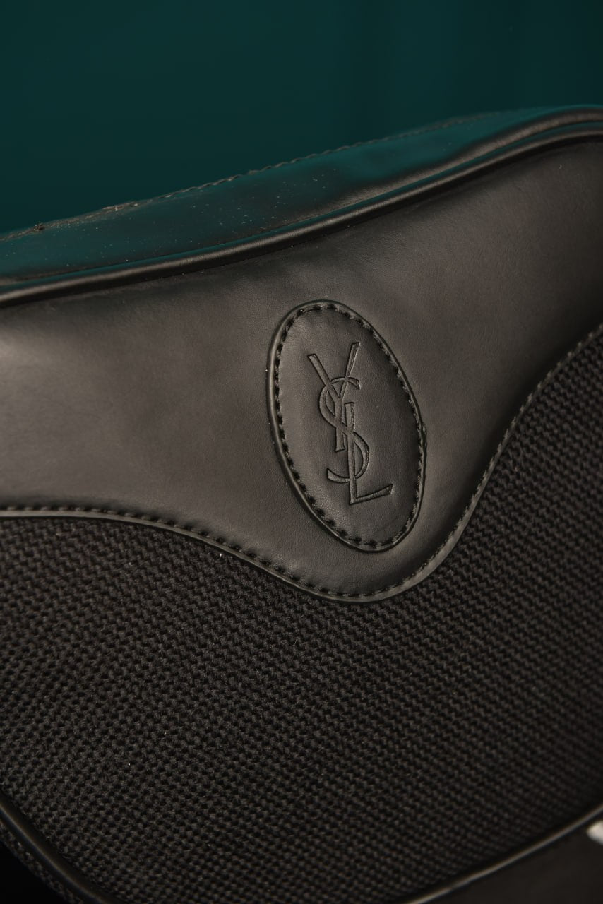 '- Le 5 A 7 Hobo Bag In Smooth Leather