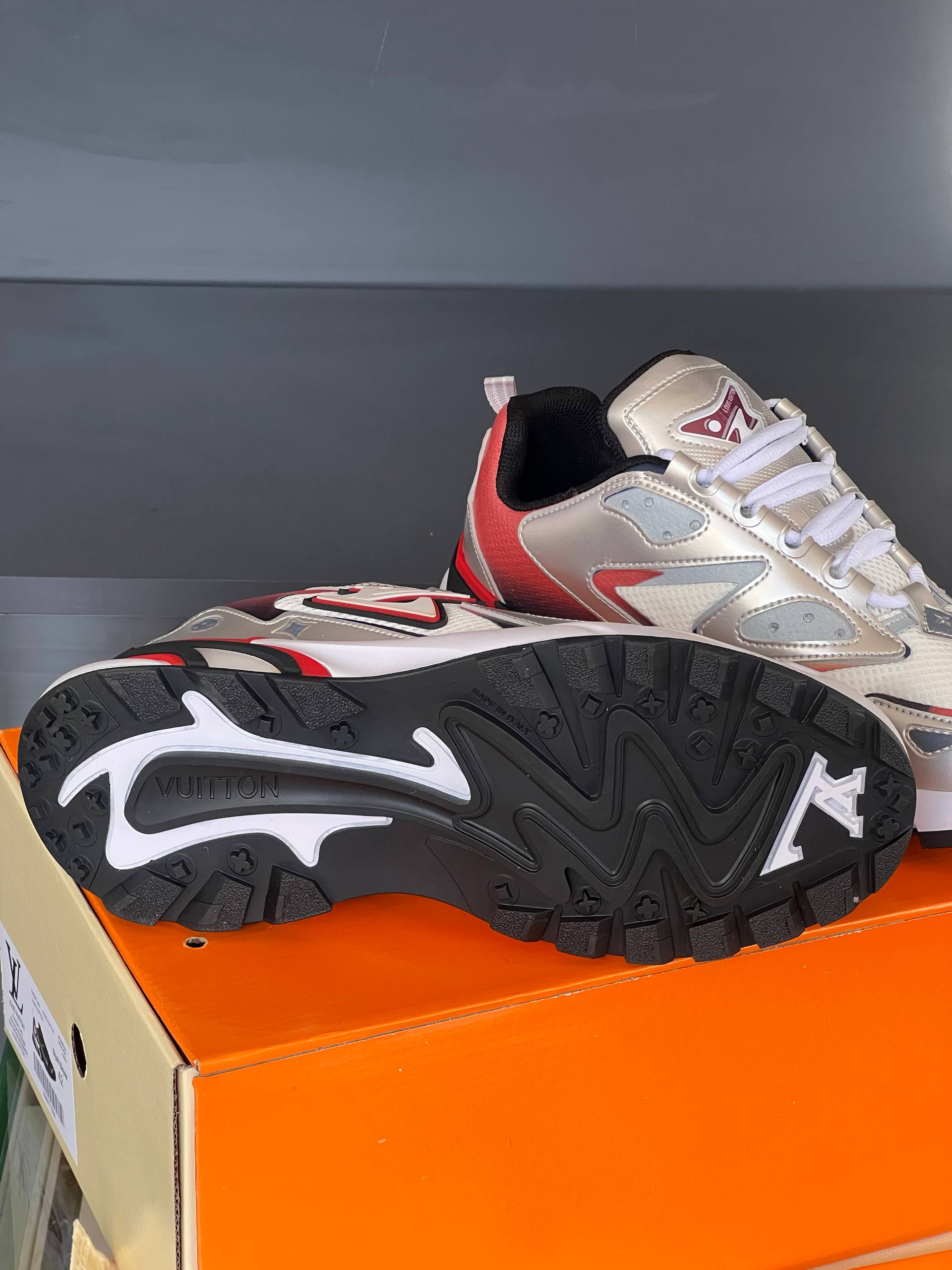 '- Runner Tatic Sneakers
