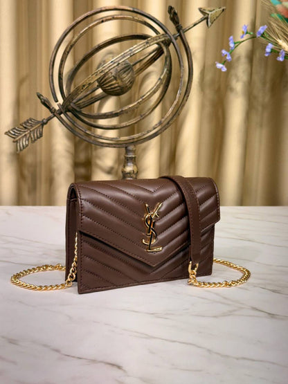'- Cassandre Envelope