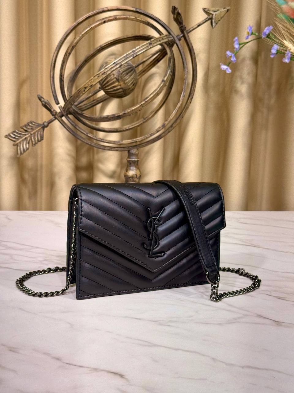 '- Cassandre Envelope