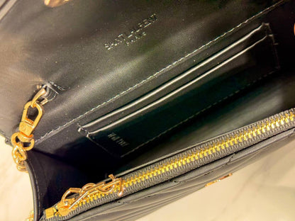 '- Cassandre Envelope