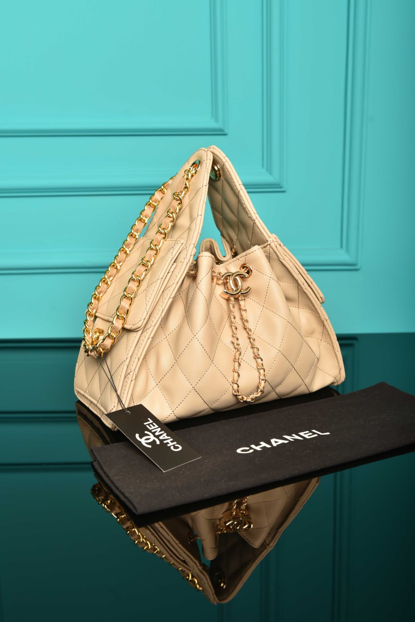 CH  25 Small Bag and Slipper