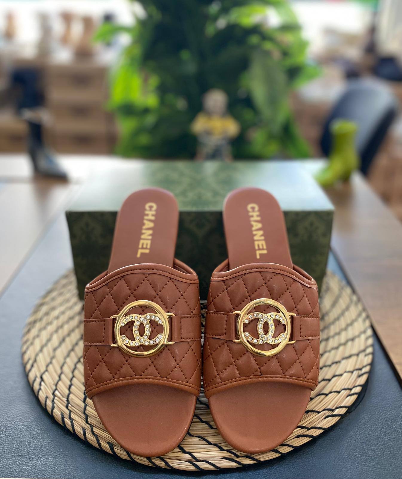 CH - Slipper