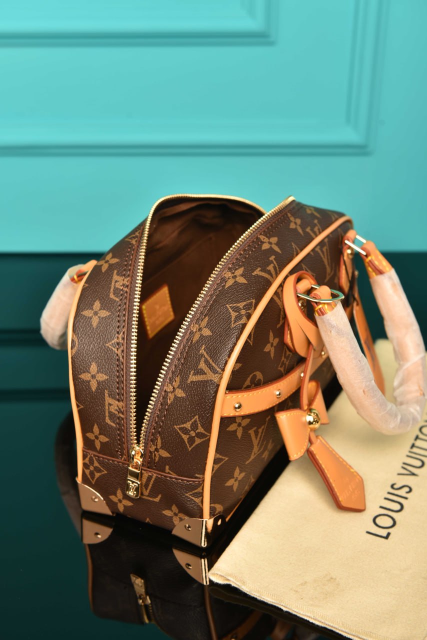Handbag East-West