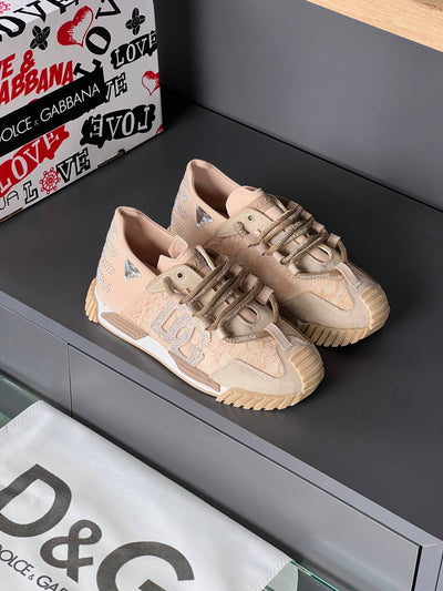 D -Shoes