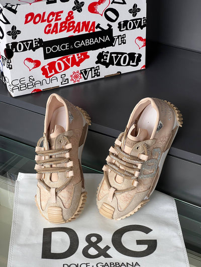 D -Shoes