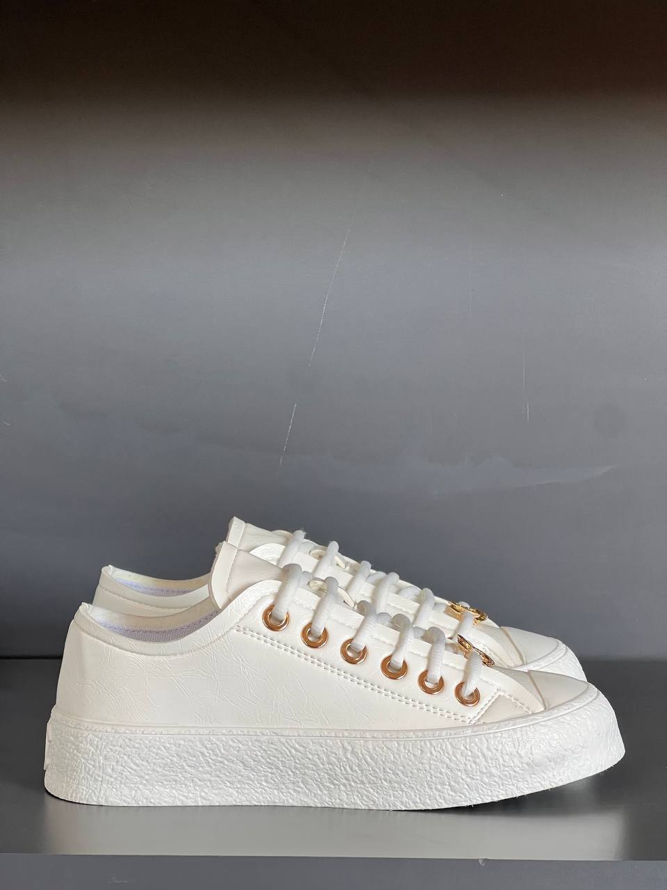 C - Shoes