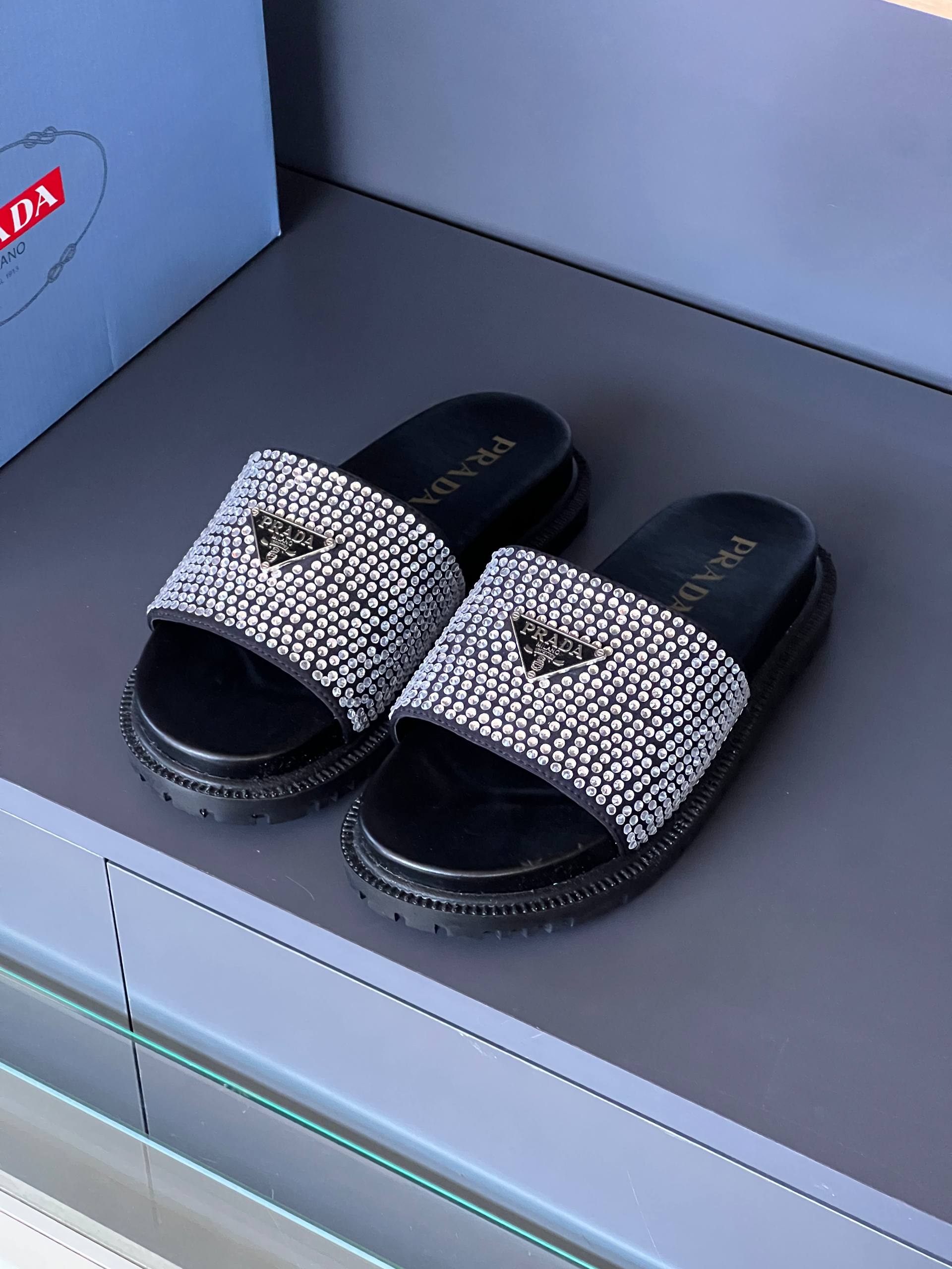 P-Summer Slipper