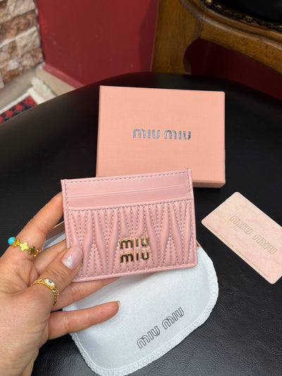 MM - Card