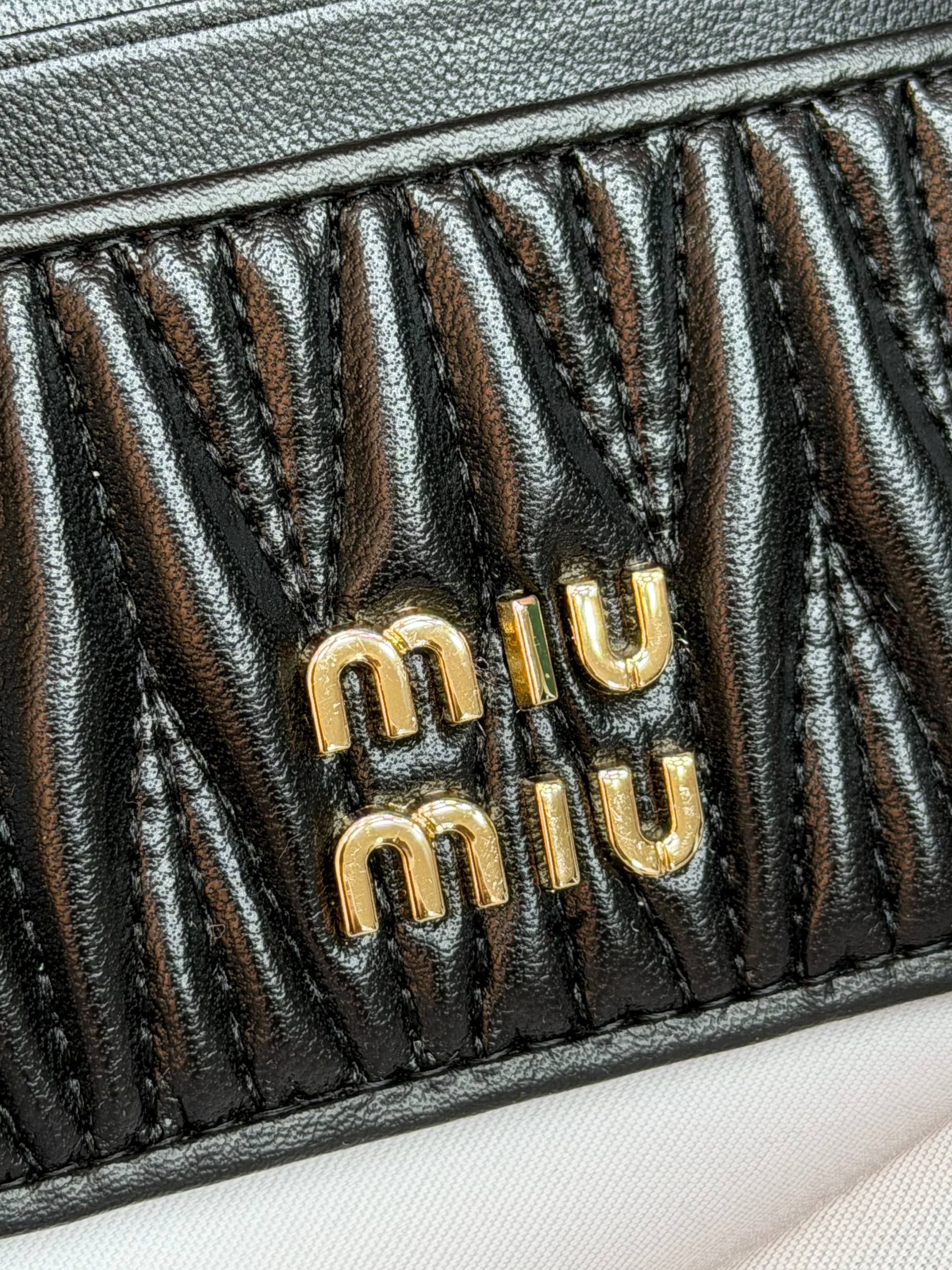 MM - Card